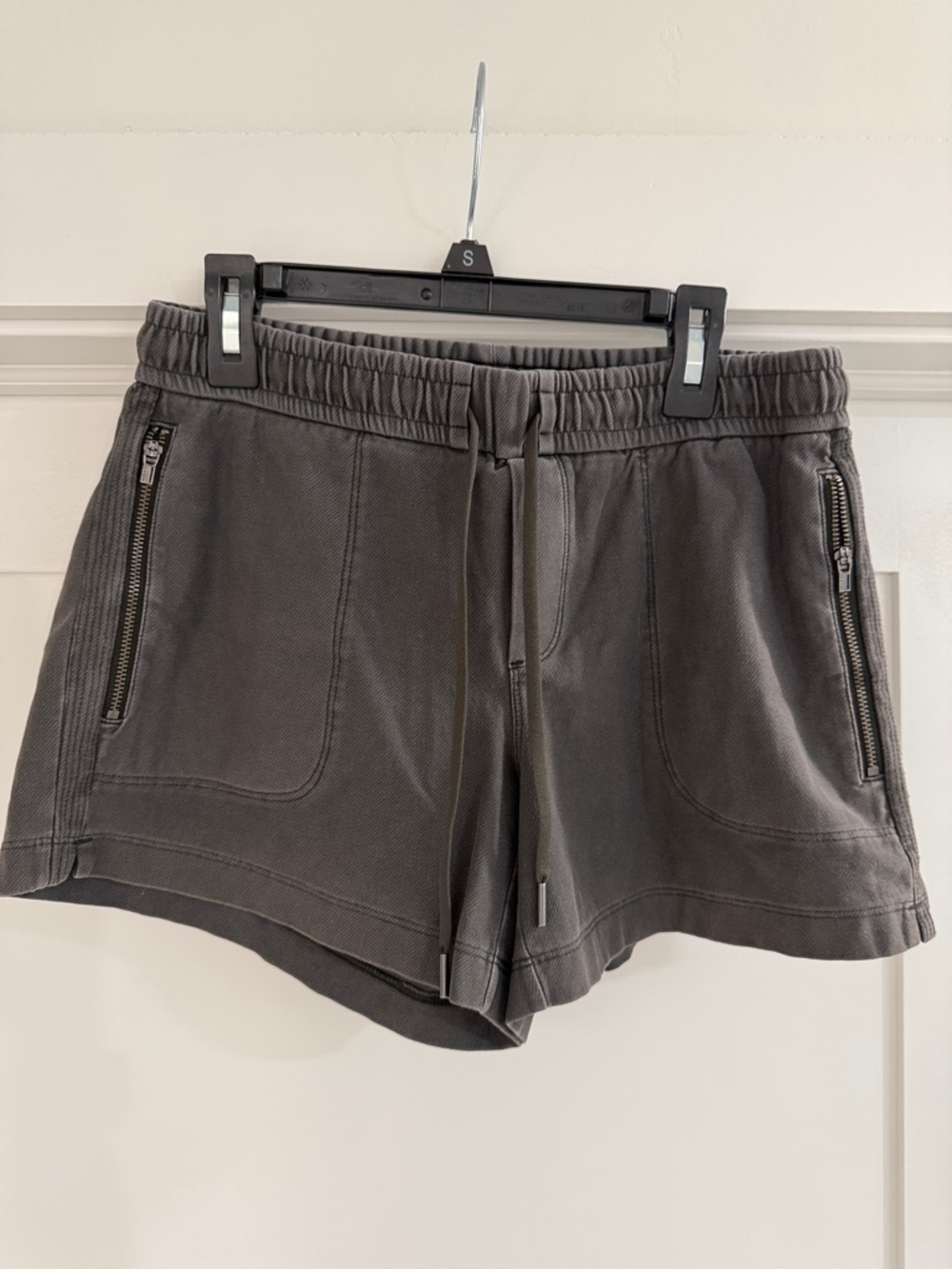 Athleta Size 2 Shorts